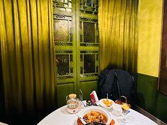 -贝勒爷·酥不腻烤鸭