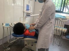 -上海谭建芳口腔门诊部