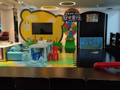 -天津波士信达奔驰4S店(卫津南路店)