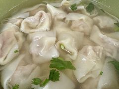 -周震馄饨