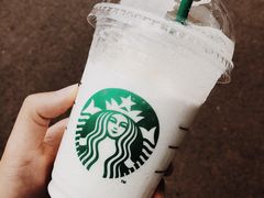 -星巴克(武汉江夏中百广场店)