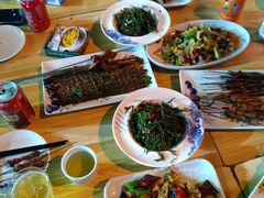 -钟记家菜(红专南路店)