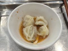 -老西白点心店
