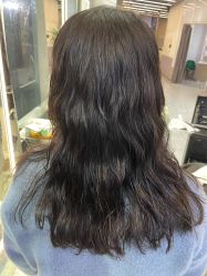 -PE SALON 