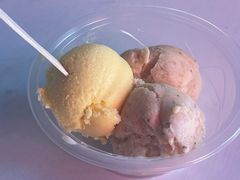 -古老冰山特色冰淇淋店(艾提尕尔店)