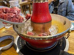-毛辣果·贵州红酸汤牛肉火锅(西单店)