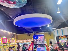 -直通车欢聚中心(崇州万达店)