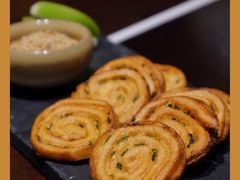 鹅肝酱葱油饼-杭州西子湖四季酒店·金沙厅