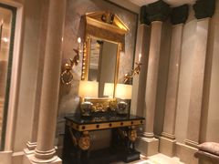 -广州富力丽思卡尔顿酒店