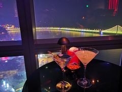 -大连君悦酒店 · VIVA(星海广场店)