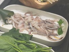 -红鼎豆捞·非遗鲍皇汤火锅(宝丰路店)