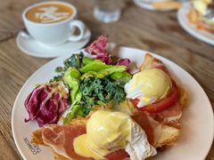 -Common Table · Brunch & Coffee