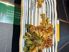 -许哥东北烧烤·铁丳烤串·宫后夹肉(繁花中心店)