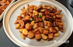 Garlic-braised Sea Eel