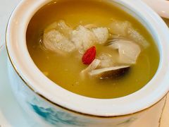 竹荪菌皇汤-老克勒上海菜(南京路步行街店)