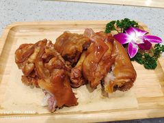-老郑家东北春饼(龙悦居店)