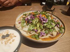-耶里夏丽·新疆菜·28年喀什老馆(田林东路店)