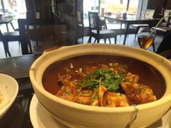 砂锅鱼头-文华小渔村(椒江康平路店)