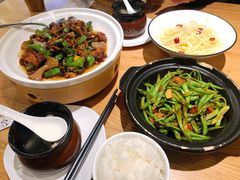 砂锅刀豆丝-胡子大厨·超级小炒肉(晶耀前滩店)