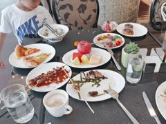 -圣丰索菲特·2 On 988 Café 自助餐厅