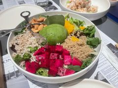 牛油果沙拉-小大董·烤鸭(观景餐厅·南京西路店)