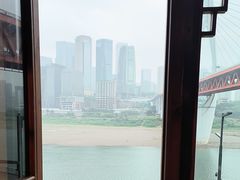 -小天鹅火锅·一线江景洪鼎旗舰店(洪崖洞店)