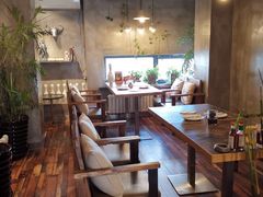 -HIGH FIVE哈福手工汉堡(桂林路店)