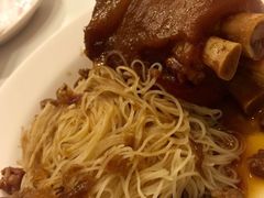 -阿水狮猪脚大王(台中公园店)