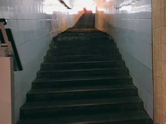 -洞庭洲·防空洞火锅·烧烤·铜锅涮肉(新百广场店)