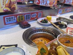 -龍歌自助小火锅(市北CBD万达店)
