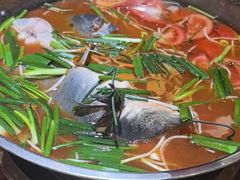 -亮欢寨酸汤鱼(沙冲路店)