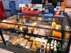 -星巴克臻选(深圳海上世界店)