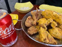 -BHC炸鸡(明洞总店)