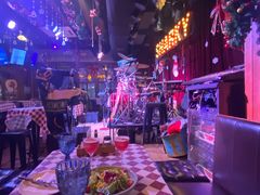 -鲨鱼美式餐厅酒吧Sharky