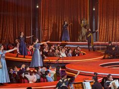 -交通银行前滩31演艺中心