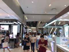 -乐天百货(环球中心店)