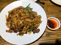 干炒牛河-广东道至正餐厅(区庄店)