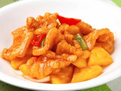咕咾鸡-永記粤菜·五指毛桃花雕鸡煲(九亭店)