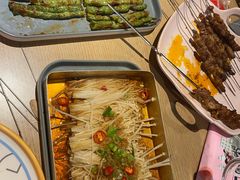 -街角等你.大连海鲜烧烤.经典铁板海鲜串(西安路店)