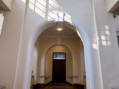 -香港大学