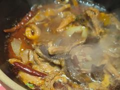 -罗霸蛮老岳阳大排档·鲜货烧烤·土吊子煨砂锅烧菜