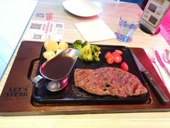 -必胜客(大坪英利店)