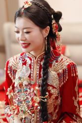 -艾米丽婚纱礼服