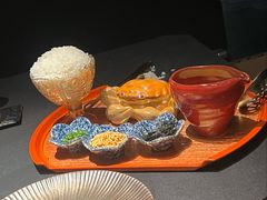 -蟹犇前•帝王蟹雪蟹(陆家嘴店)