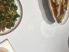 -荣品荟·融合餐厅(月湖广场店)