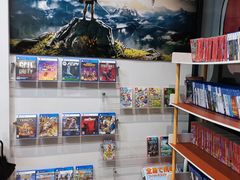 -扑水电玩·PS·Switch·桌游(湖大店)
