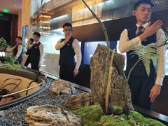 -海派悦庭·海胆烧麦·新融合菜(凯德广场店)