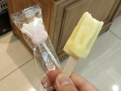 -左庭右院鲜牛肉火锅(浦江欢乐颂店)