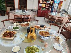 -壹阁胡羊焖饼(特色小吃街店)