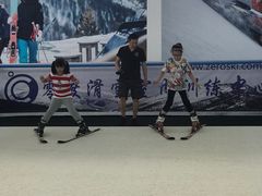-零度滑雪室内训练中心(莘庄店)